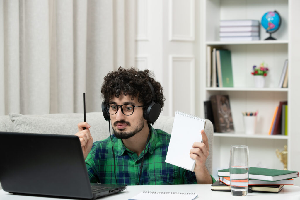 Student Opinions on Online Statistics Education: A Comprehensive Analysis