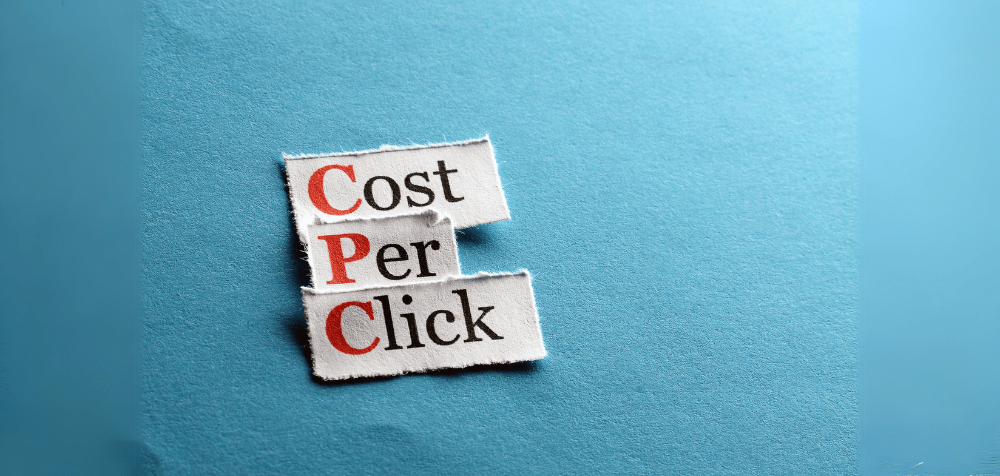 A visual guide detailing essential criteria for choosing the most suitable cost per click advertising platform for your business.